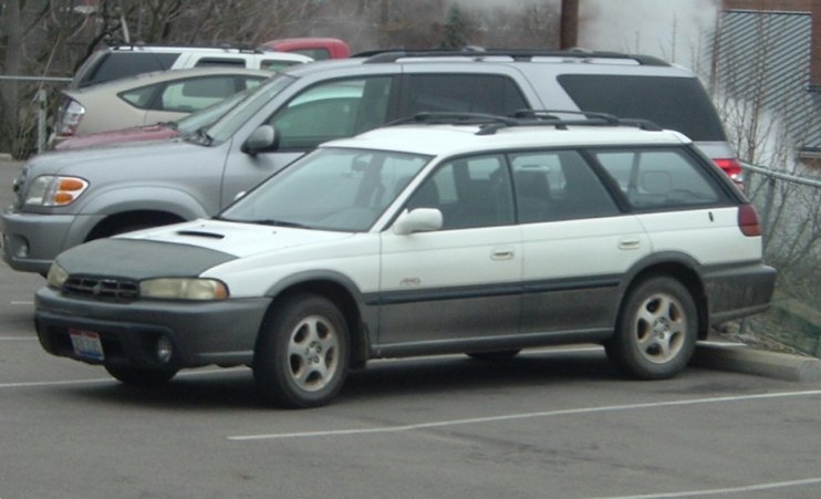 1996-white-Outback